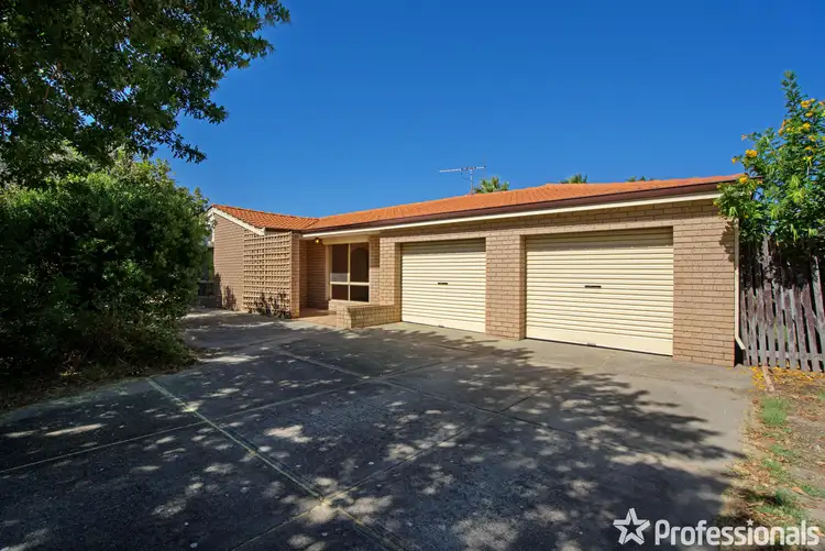 75 Kingston Way, Safety Bay WA 6169
