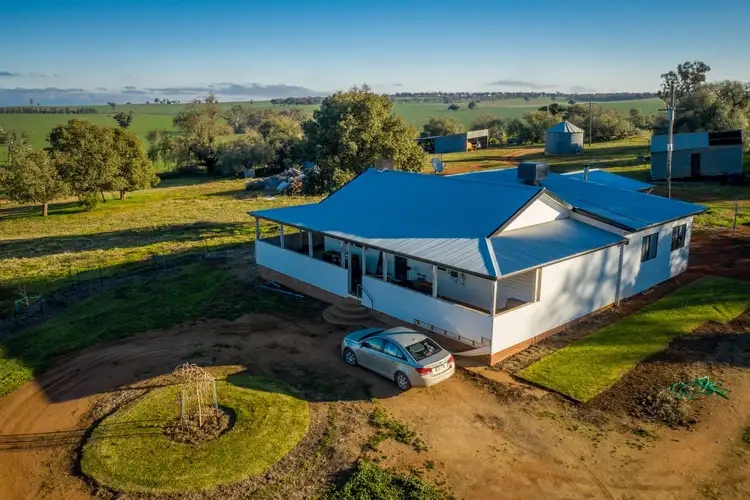 3433 Goldfields Way, Temora NSW 2666