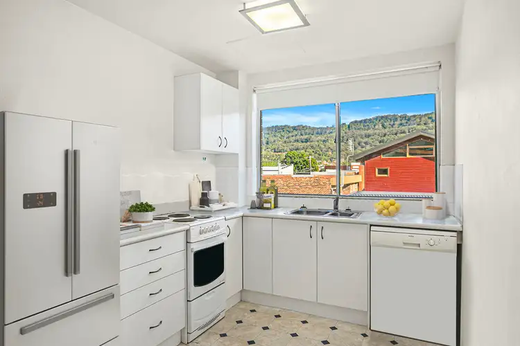 Third view of Homely unit listing, 9/7 RUSSELL STREET, Woonona NSW 2517