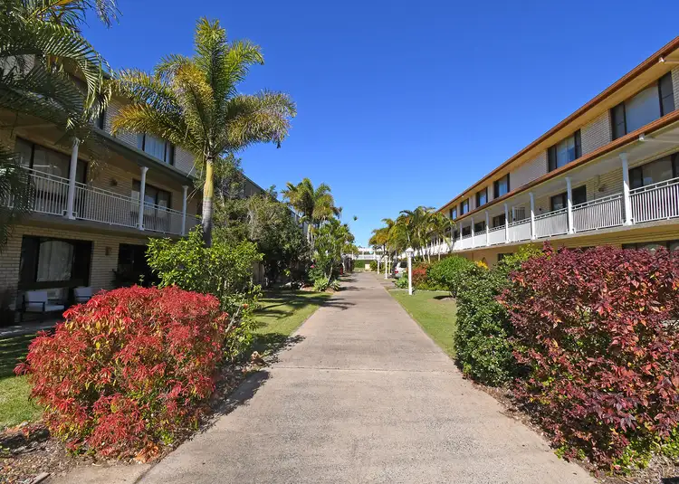 8/372 Esplanade, Scarness QLD 4655