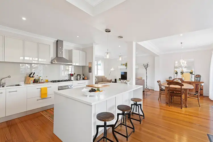 Third view of Homely house listing, 6 Sunray Avenue, Cheltenham VIC 3192