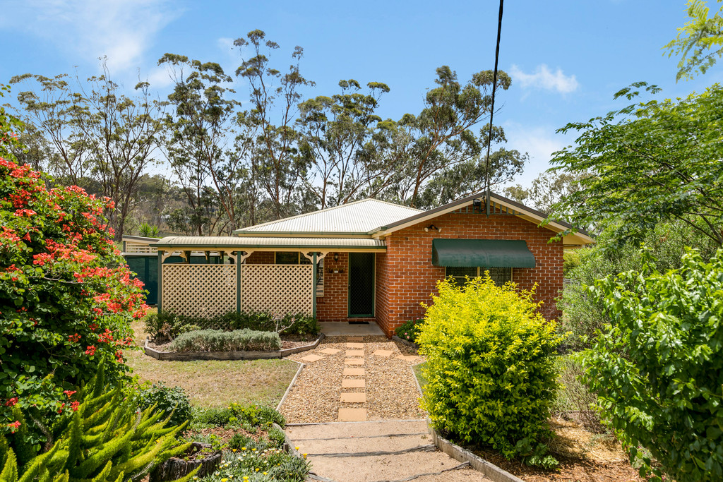 Second view of Homely house listing, 4 Stark Drive, Vale View QLD 4352