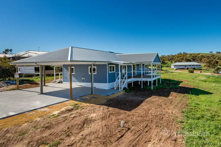 14 Weedon Entrance, Nunile WA 6566