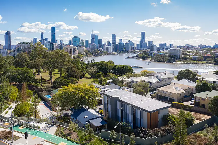 Main view of Homely unit listing, 4/15 Eskgrove Street, East Brisbane QLD 4169