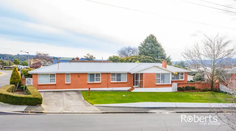 2 Rossmoyne Street, Norwood TAS 7250