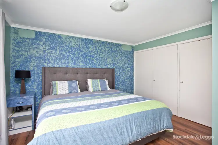 Fifth view of Homely house listing, 17 Warrington Crescent, Deer Park VIC 3023