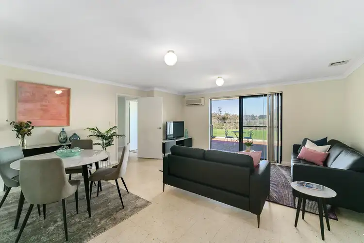 7/22 Avon Crescent, Viveash WA 6056