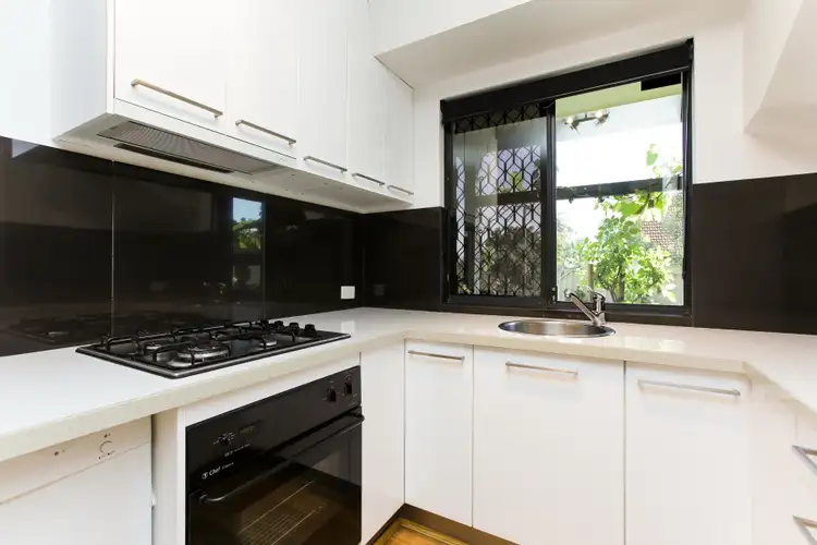 Seventh view of Homely townhouse listing, 2/33 Guildford Road, Mount Lawley WA 6050
