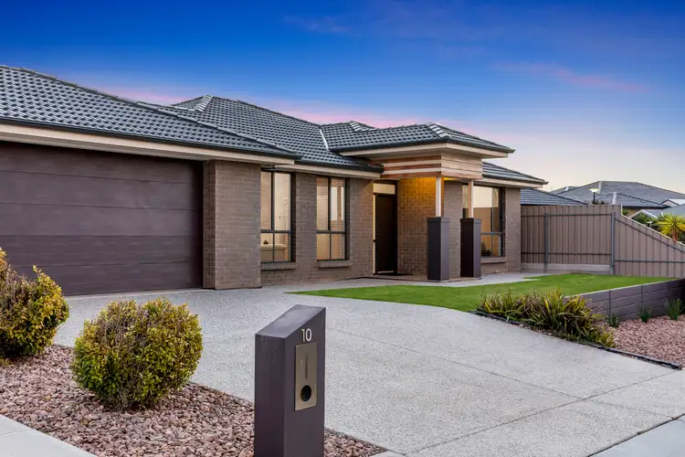 10 Busselton Road, Seaford Rise SA 5169