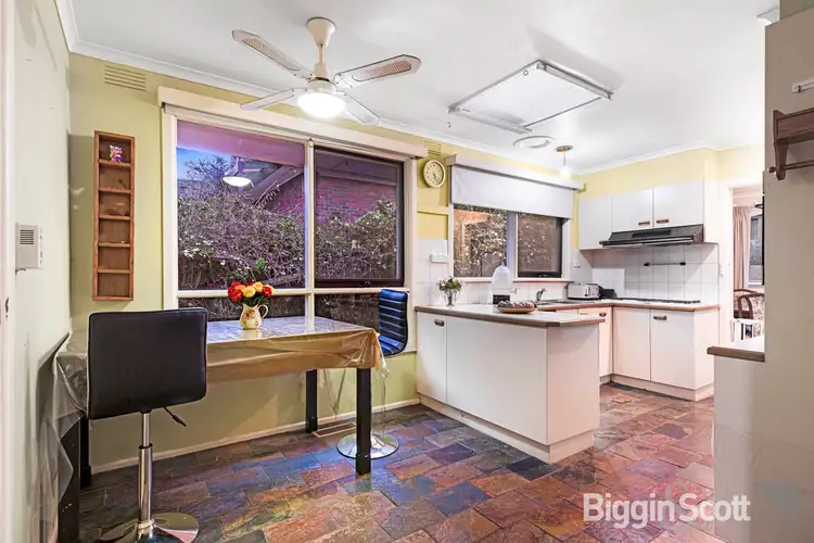 Fifth view of Homely house listing, 2 Stradella Avenue, Vermont South VIC 3133