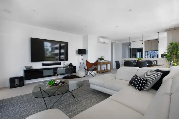 Main view of Homely apartment listing, 28/31 Queensland Avenue, Broadbeach QLD 4218