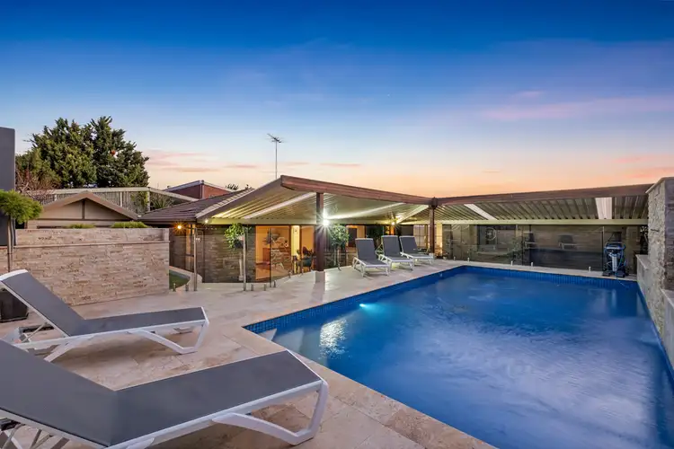 13 Mema Court, Hallett Cove SA 5158