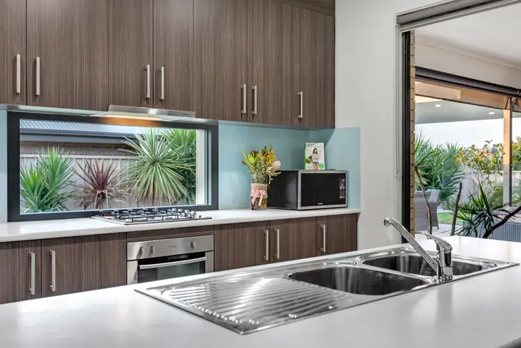 Sixth view of Homely house listing, 5 Fairlight Place, Seaford Rise SA 5169