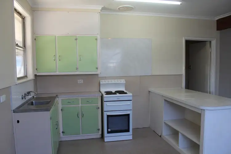 Second view of Homely house listing, 2 Morris, Robinvale VIC 3549