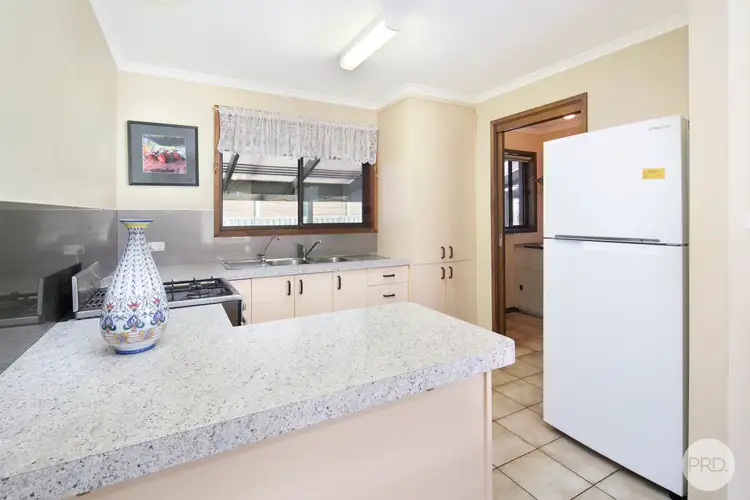 Fifth view of Homely unit listing, 2/15 Castlemaine Road, Creswick VIC 3363