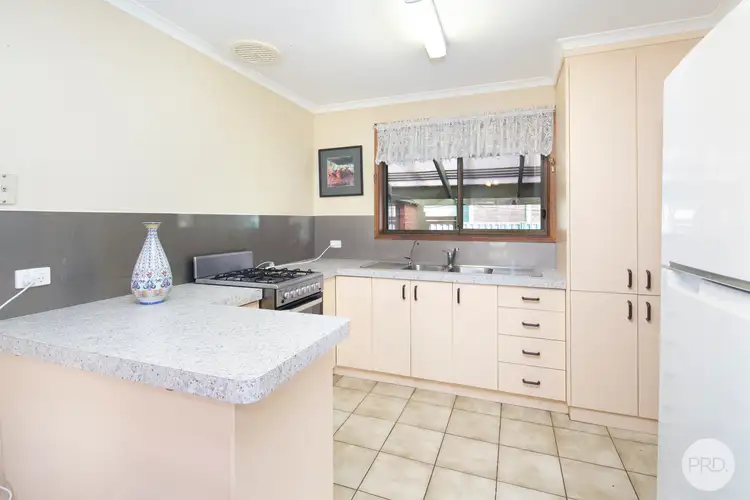 Sixth view of Homely unit listing, 2/15 Castlemaine Road, Creswick VIC 3363