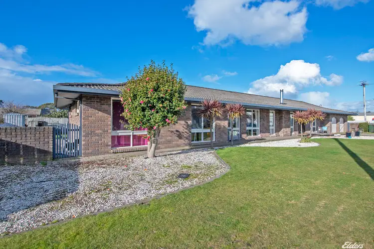 35 George Street, Wynyard TAS 7325