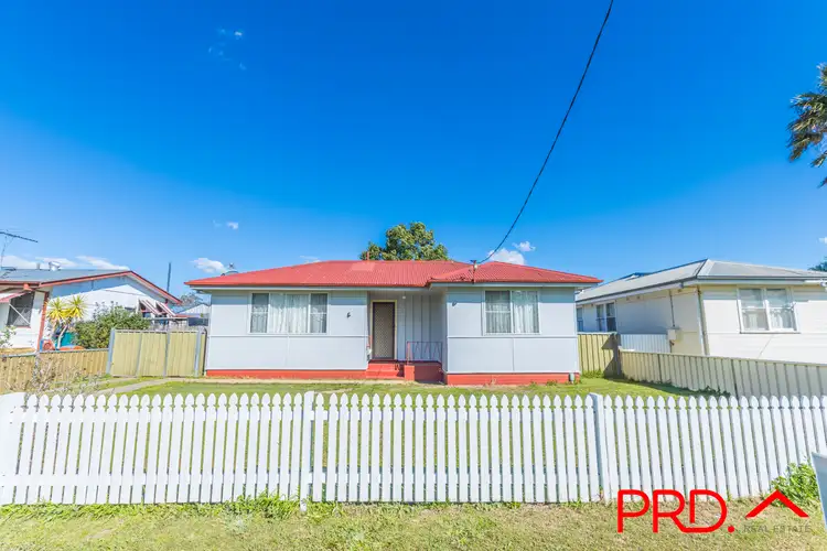 Main view of Homely house listing, 10 Stewart Avenue, Tamworth NSW 2340
