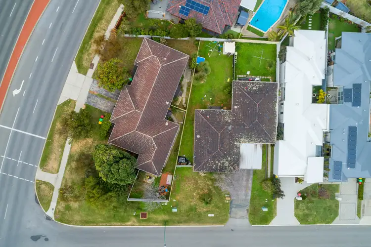 Sixth view of Homely semi-detached listing, 24 Unwin Avenue, Wembley Downs WA 6019