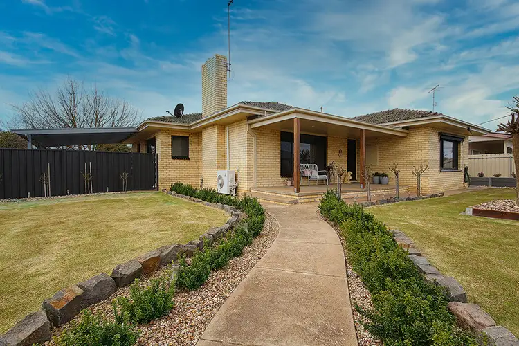 Second view of Homely house listing, 11 Kooyong Street, Horsham VIC 3400