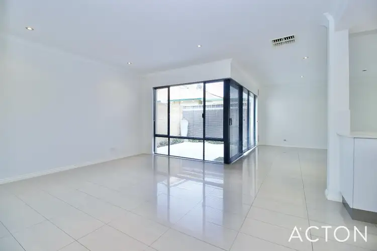 Fifth view of Homely house listing, 2/15 Benjamin Way, Rockingham WA 6168