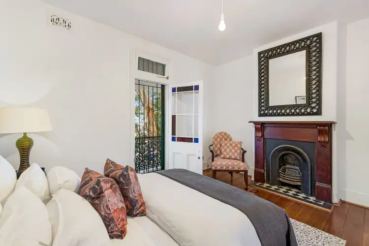 Fifth view of Homely house listing, 32 Ruthven Street, Bondi Junction NSW 2022