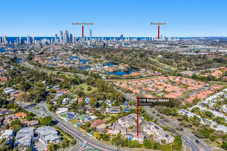 7/19 Robyn Street, Southport QLD 4215