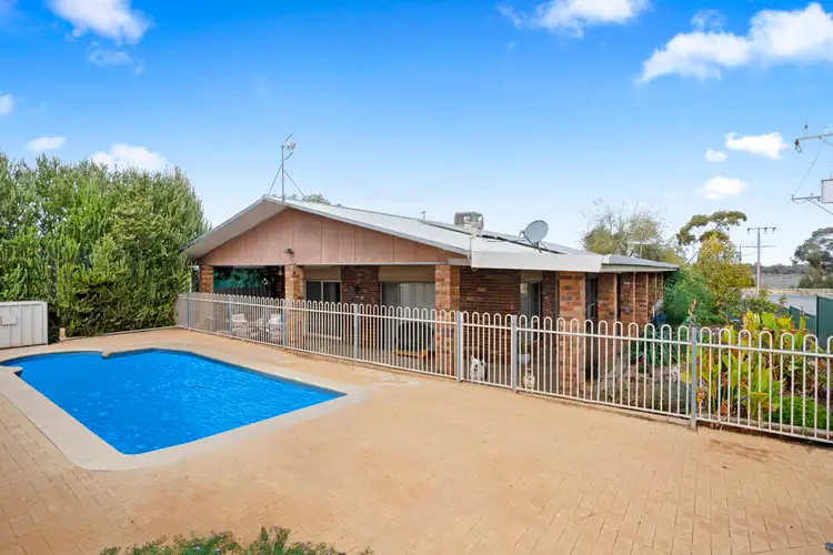4 Murray Street, Paringa SA 5340