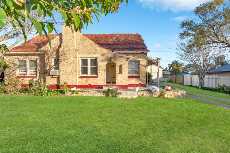 1 Aboyne Avenue, Seacliff Park SA 5049