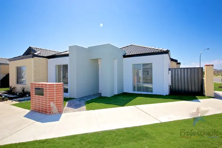 2 Noonan Road, Caversham WA 6055