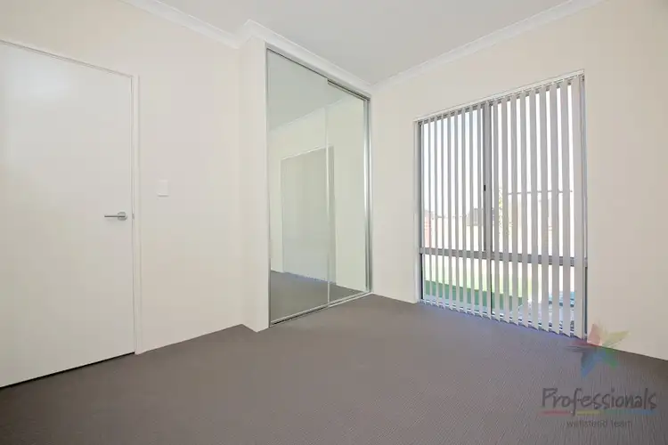 Seventh view of Homely house listing, 2 Noonan Road, Caversham WA 6055