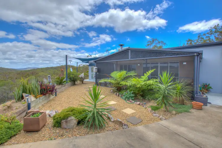 44 BUNKER RD, Round Hill QLD 4677