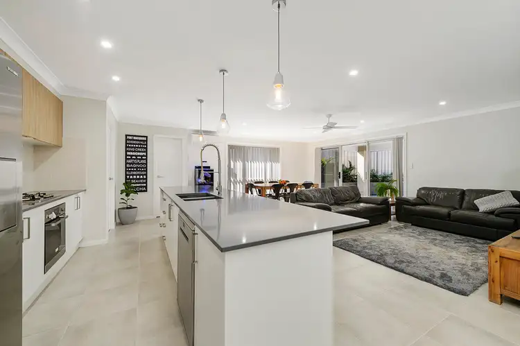 Fifth view of Homely house listing, 4 Kara Close, Lake Cathie NSW 2445