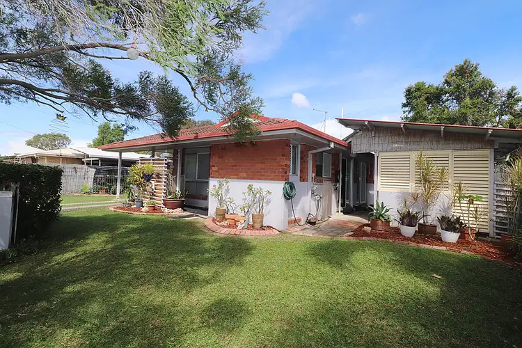 21 Saint Lucia Drive, Rasmussen QLD 4815