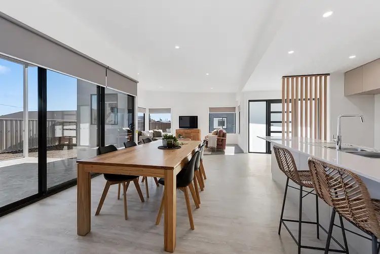 Fourth view of Homely villa listing, 2 /183 Percival Street, Latrobe TAS 7307