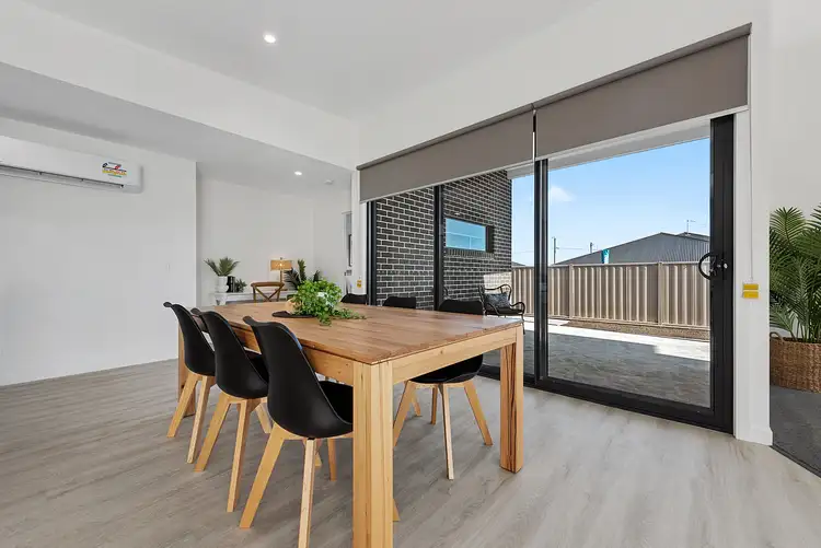 Sixth view of Homely villa listing, 2 /183 Percival Street, Latrobe TAS 7307