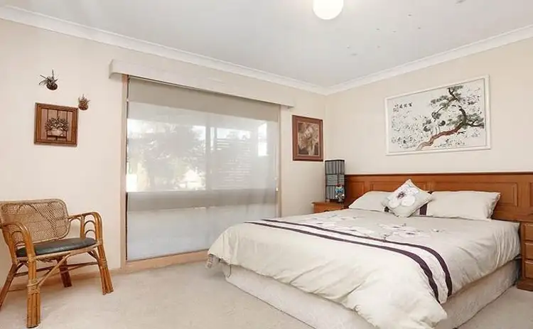 Fifth view of Homely house listing, 1 Batlow Place, Bossley Park NSW 2176
