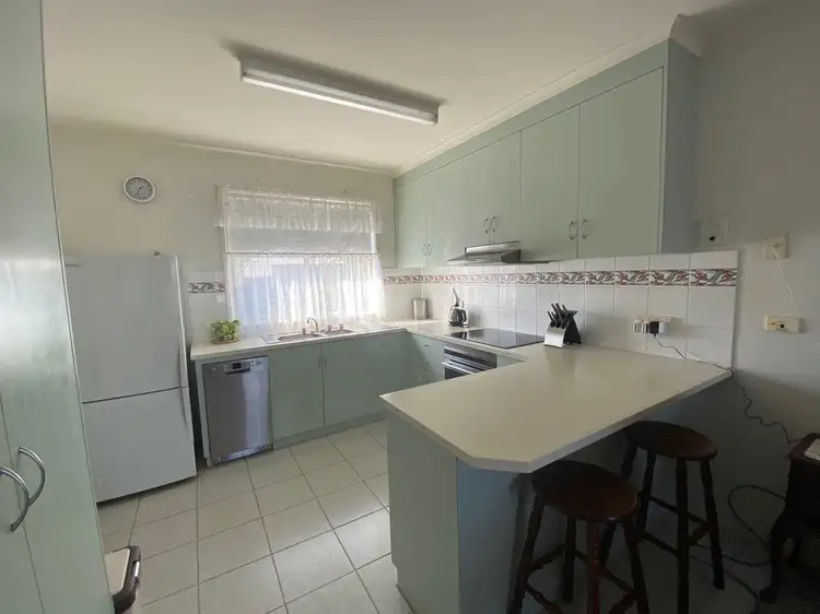 Fifth view of Homely house listing, Unit 2/ 2 SPRY COURT, Horsham VIC 3400
