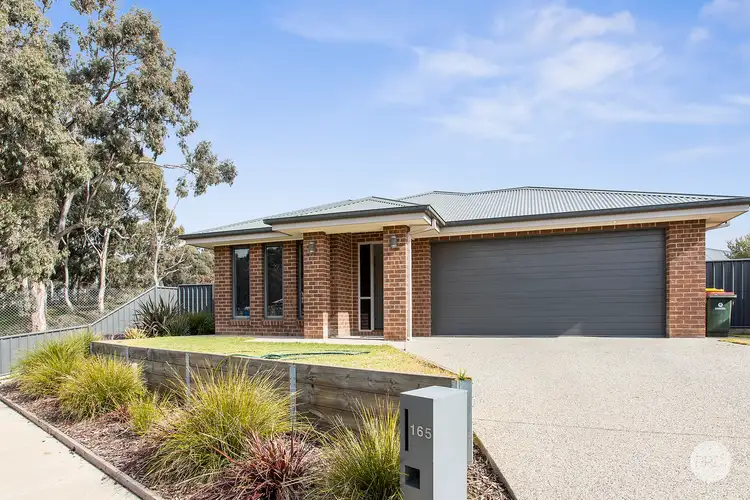 165 Jobs Gully Road, Eaglehawk VIC 3556