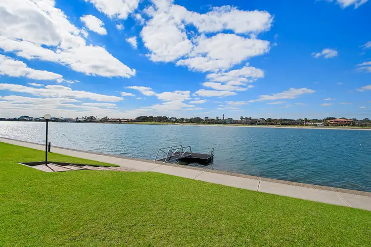 23/72 Military Road, Tennyson SA 5022