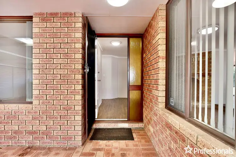 Fourth view of Homely house listing, 4 Rusthall way, Huntingdale WA 6110