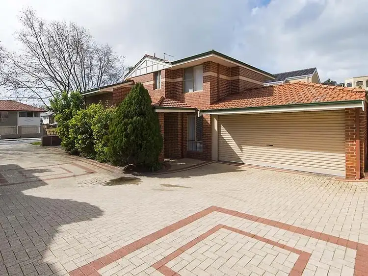 1/15 Kintail Road, Applecross WA 6153