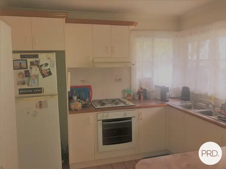 Third view of Homely townhouse listing, 1/5 Smythe Street, Wodonga VIC 3690