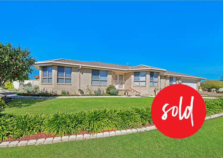 2 Solander Place, Lake Cathie NSW 2445