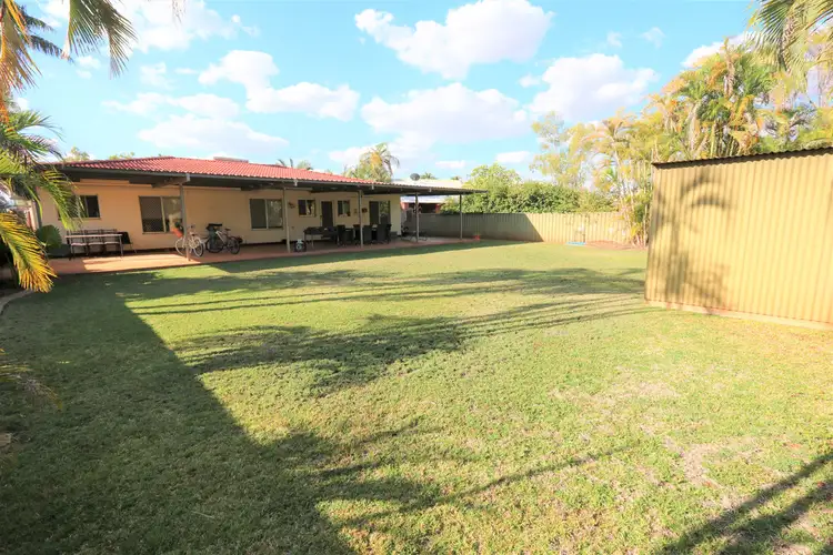 20 Sandalwood Crescent