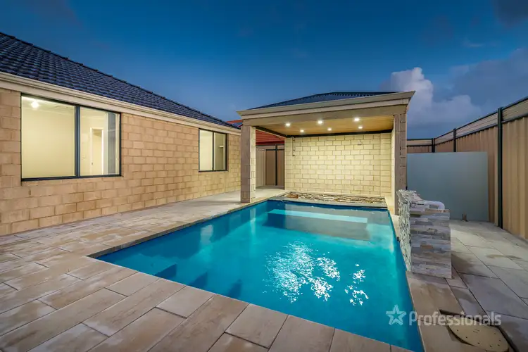 4 Gloucester Street, Yanchep WA 6035