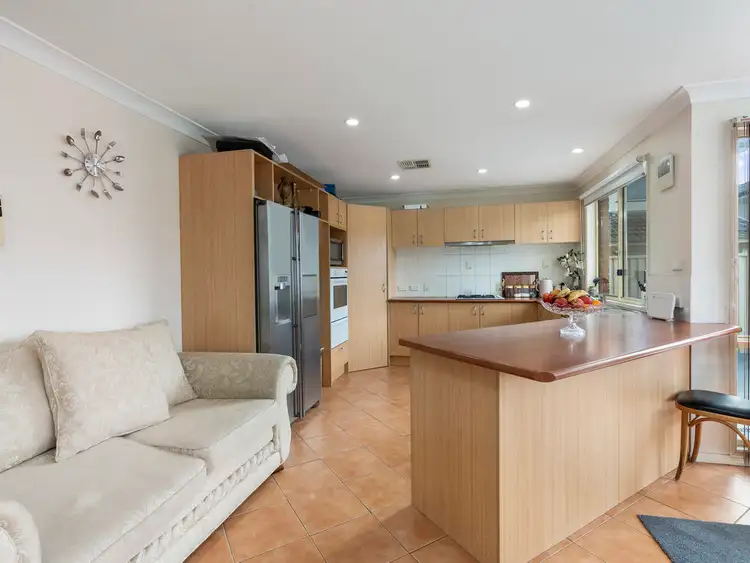 Fifth view of Homely house listing, 4 Seamans Place, Horningsea Park NSW 2171