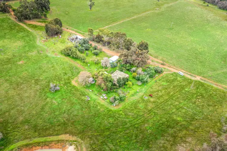 118 Oyston Road, Copley WA 6562