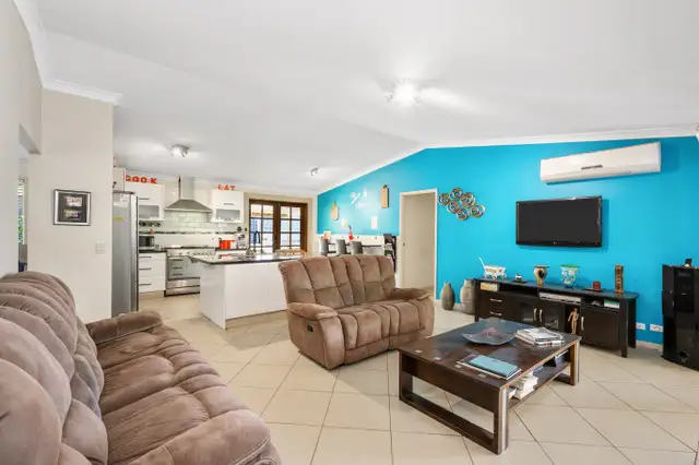 Fifth view of Homely house listing, 2 Kew Place, Munruben QLD 4125