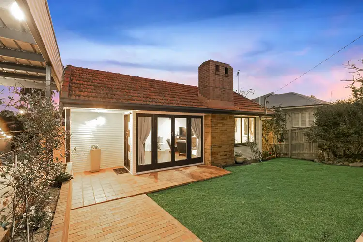 17 Taabinga Street, Wavell Heights QLD 4012